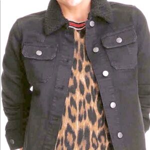 JOE FRESH Black jean jacket with faux  fur collar NWOT